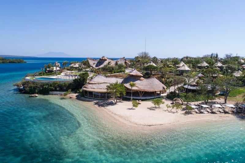 Menjangan Dynasty Resort Pemuteran Exteriör bild