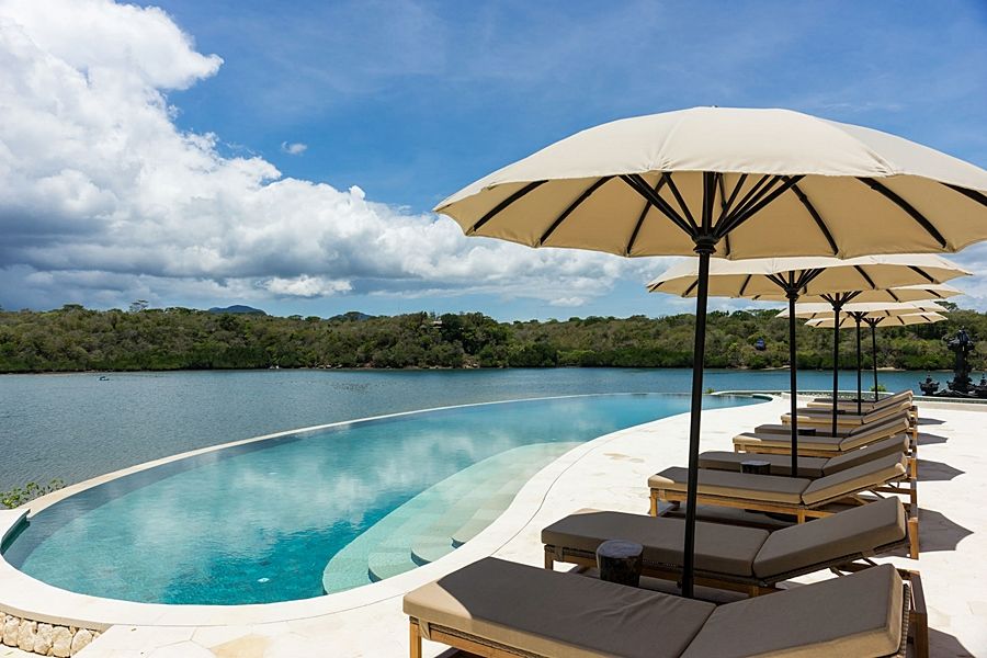Menjangan Dynasty Resort Pemuteran Exteriör bild